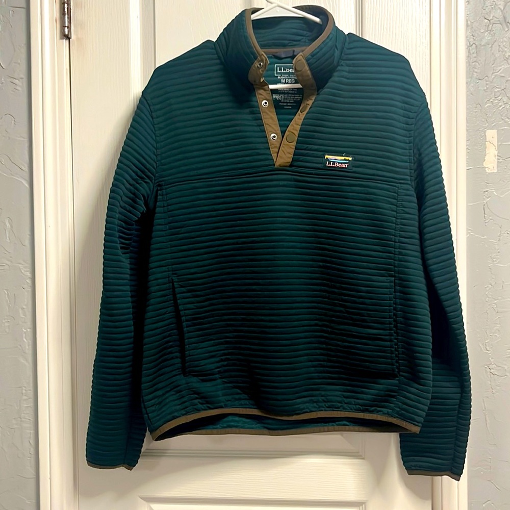 LL Bean quarter button